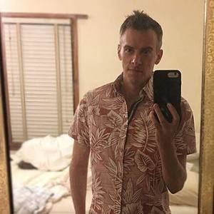 Meet your Posher, Todd